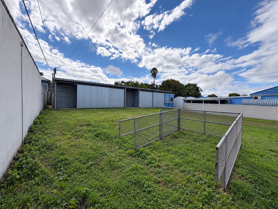Commercial Property for Sale in Vincent Eastern Cape